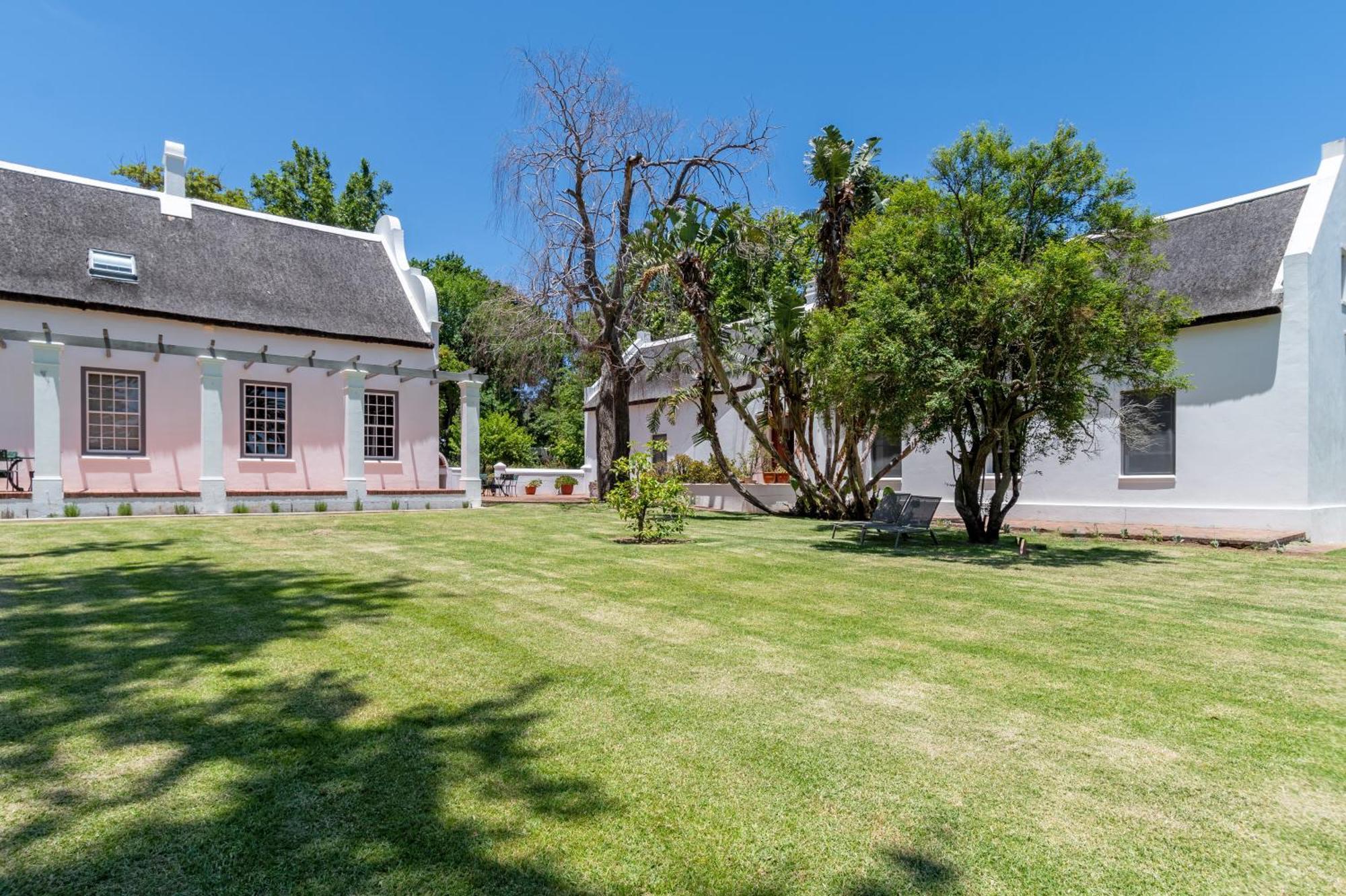 Mont Angelis Aparthotel Stellenbosch Exterior foto