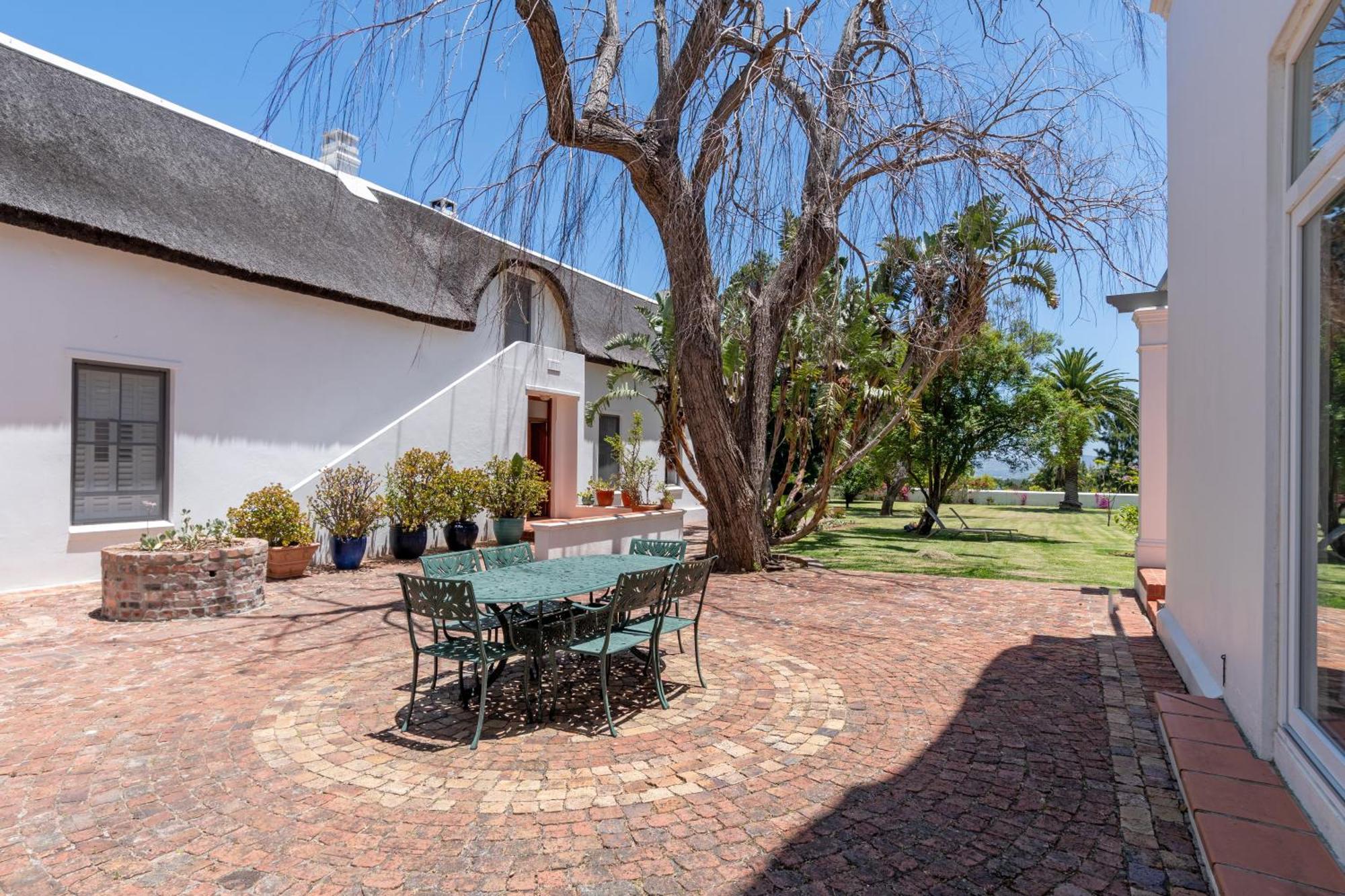 Mont Angelis Aparthotel Stellenbosch Exterior foto